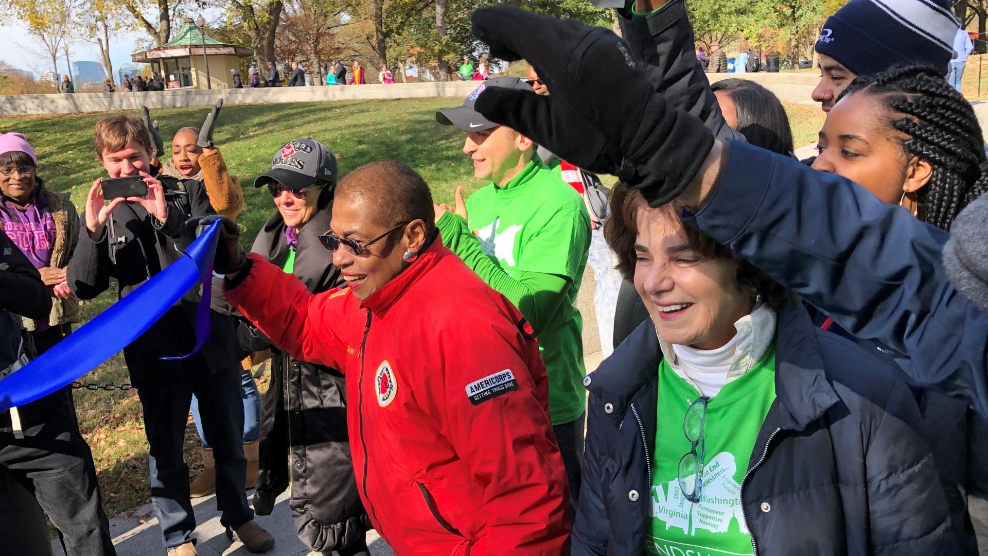 Congresswoman Norton with constituents.